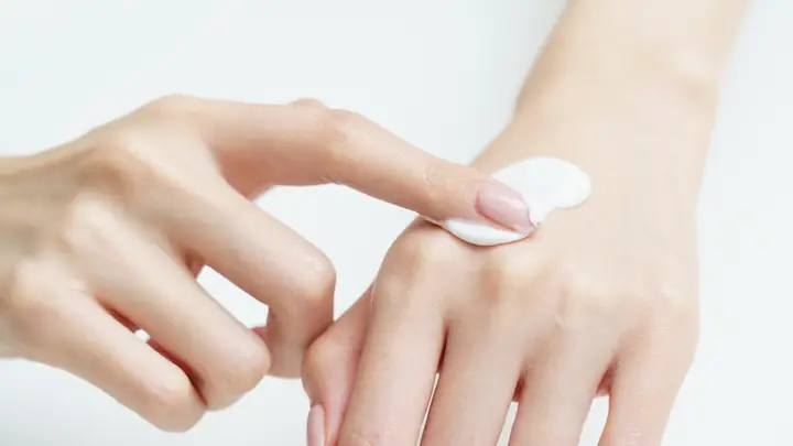 Kem Dưỡng Ẩm Cho Da Bị Dị Ứng
