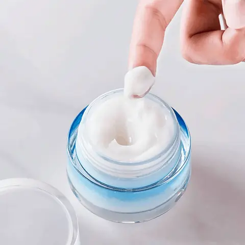 Kem Dưỡng Ẩm Loại Nào Tốt