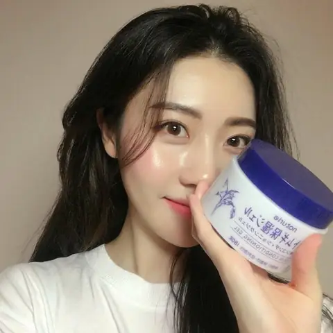 Kem Dưỡng Naturie Skin Conditioning Gel Review