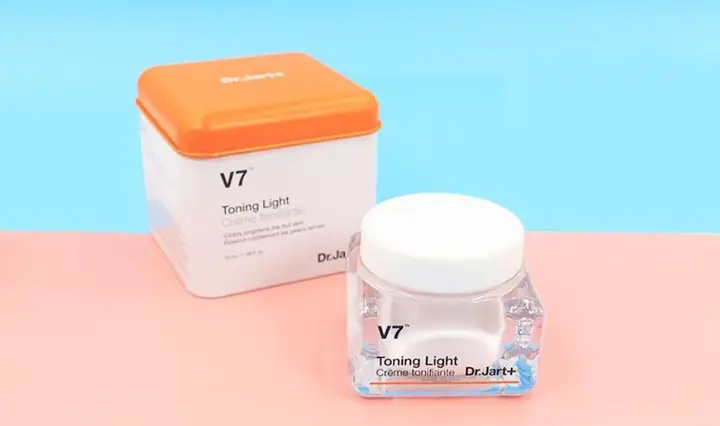 Kem Dưỡng V7 Có Tốt Không