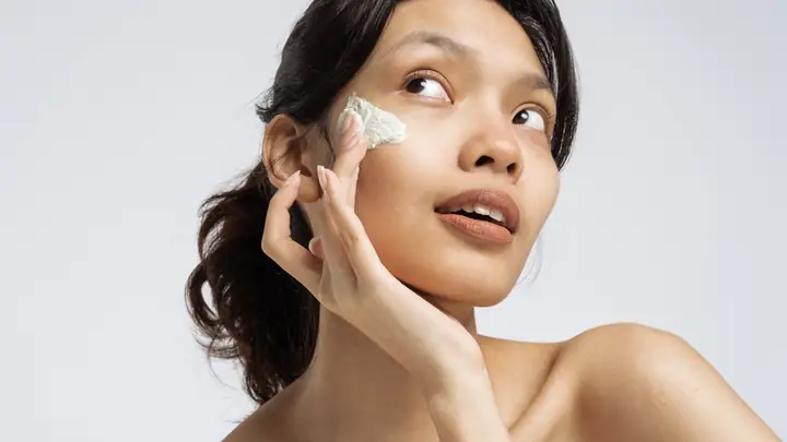 Kem Tẩy Tế Bào Chết Cho Mặt Loại Nào Tốt