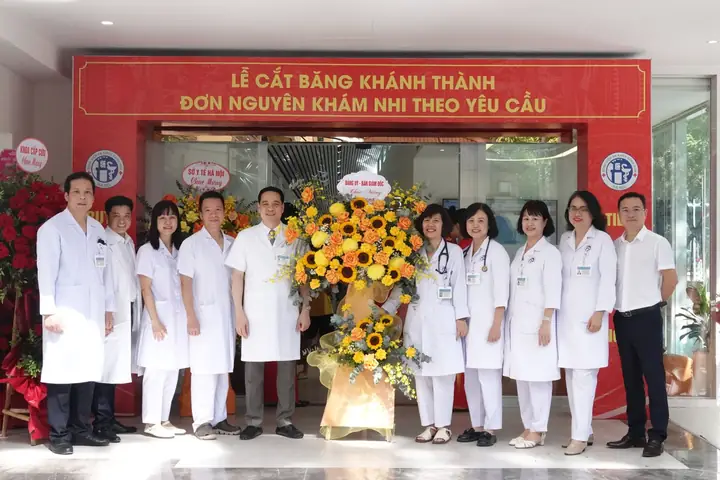 Khám Dịch Vụ Bệnh Viện Xanh Pôn