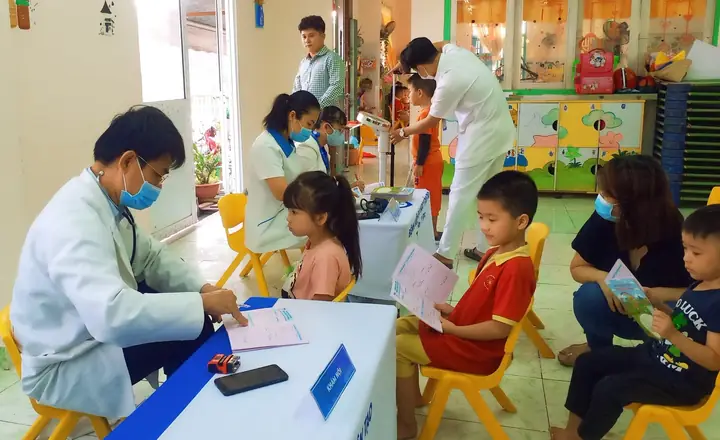 Khám Sức Khỏe Định Kỳ Cho Trẻ Mầm Non