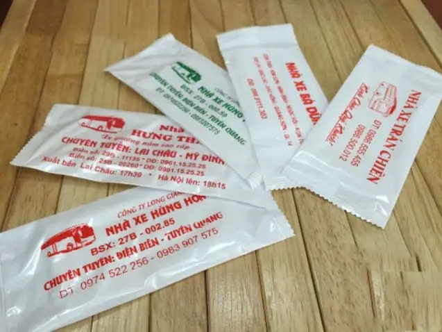 Khăn Giấy Ướt Bao Nhiêu Tiền