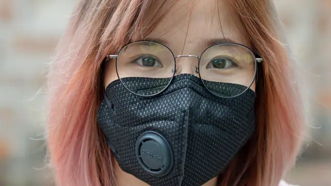 Khẩu Trang Dành Cho Người Đeo Kính