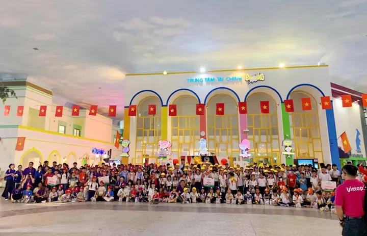 Khu Vui Chơi Vietopia Quận 7 Giá Vé Khu Vui Chơi Vietopia Quận 7 Giá Vé