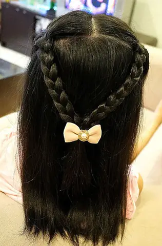 Kiểu Tết Tóc Đẹp Cho Bé