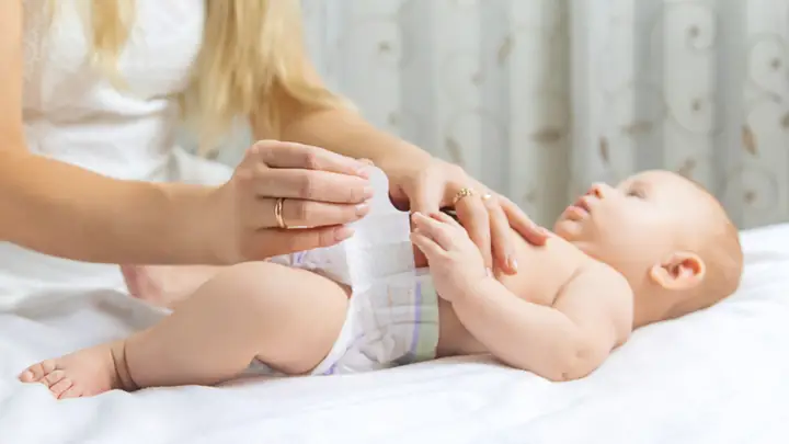 Kinh Nghiệm Mua Tã Cho Trẻ Sơ Sinh Kinh Nghiệm Mua Tã Cho Trẻ Sơ Sinh