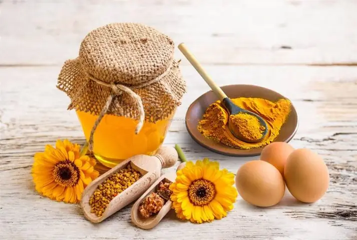 Làm Đẹp Bằng Trứng Gà Và Mật Ong