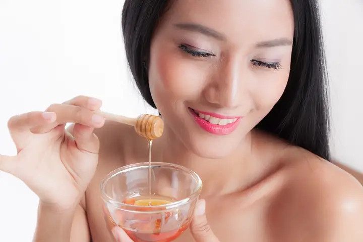 Làm Đẹp Đơn Giản Với Mật Ong