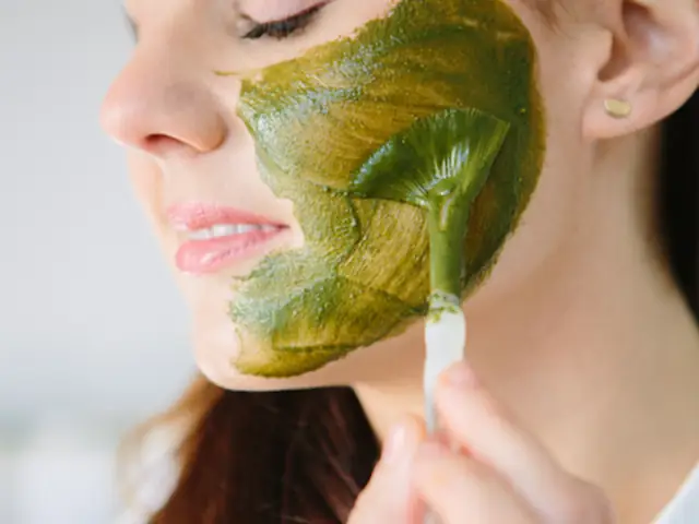 Làm Đẹp Với Rau Diếp Cá