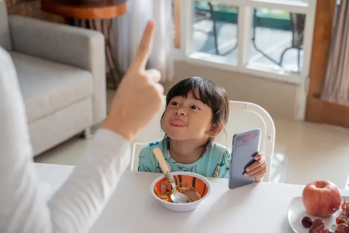 Làm Gì Khi Trẻ Lì Lợm