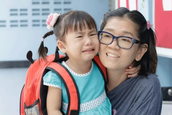 Làm Sao Để Bé Đi Học Không Khóc Làm Sao Để Bé Đi Học Không Khóc