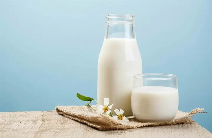 Làm Trắng Da Bằng Cám Gạo Và Sữa Tươi