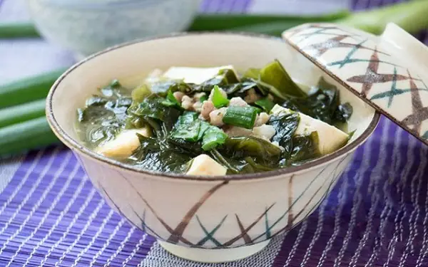 Lợi Ích Của Canh Rong Biển