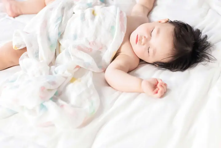 Luyện Cho Trẻ Sơ Sinh Tự Ngủ