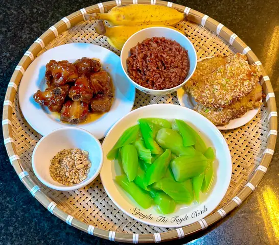 Mâm Cơm Cho Bà Đẻ Mổ