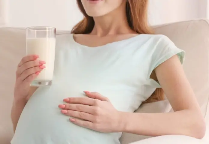 Mang Thai 3 Tháng Đầu Có Nên Uống Sữa Tươi