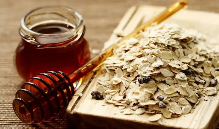 Mặt Nạ Bột Yến Mạch Mật Ong