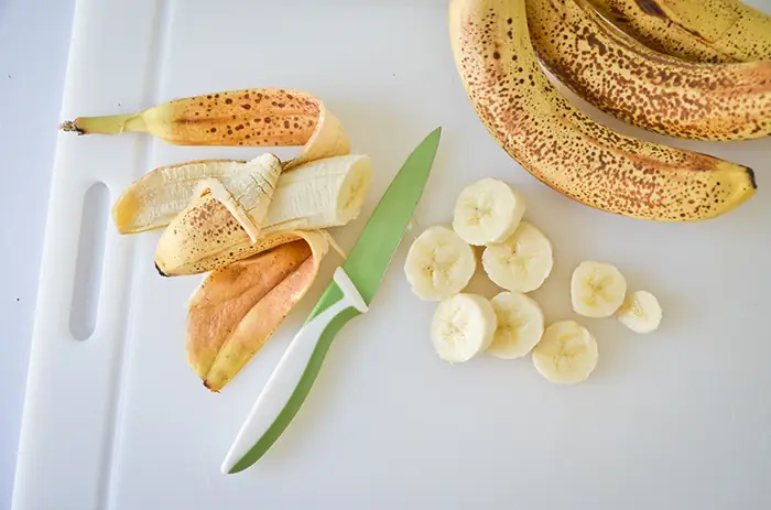 Mặt Nạ Chuối Với Sữa Tươi