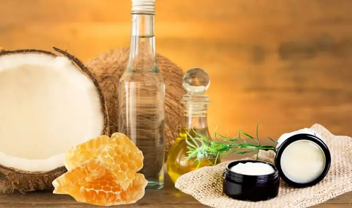 Mặt Nạ Dầu Dừa Với Mật Ong
