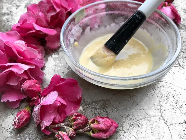 Mặt Nạ Dưỡng Ẩm Mùa Đông