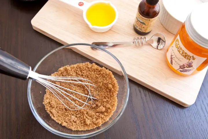 Mặt Nạ Mật Ong Và Đường