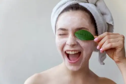 Mặt Nạ Ngủ Tuần Đắp Mấy Lần