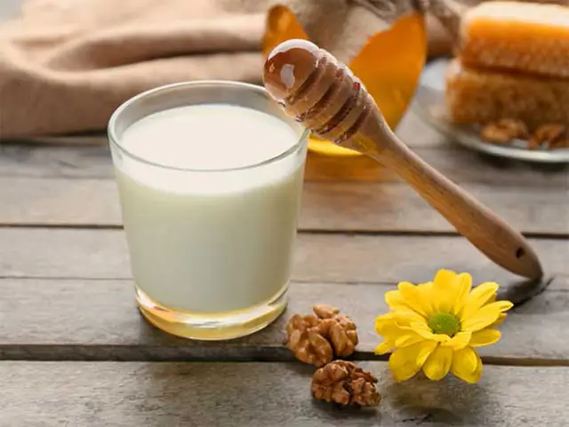 Mặt Nạ Sữa Tươi Và Mật Ong