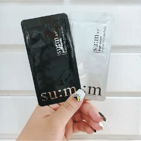 Mặt Nạ Thải Chì Sủi Bọt Mặt Nạ Thải Chì Sủi Bọt