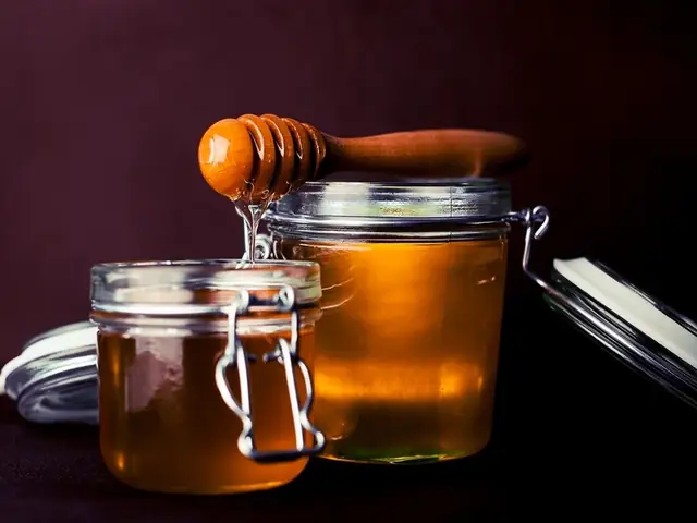 Mật Ong Bảo Quản Trong Tủ Lạnh Được Không