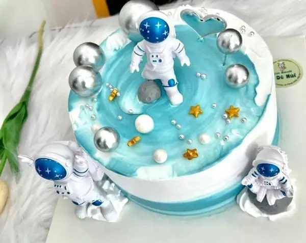 Mẫu Bánh Sinh Nhật Cho Bé Trai 14 Tuổi Mẫu Bánh Sinh Nhật Cho Bé Trai 14 Tuổi