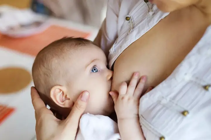 Mẹ Có The Uống Sữa Của Mình Không