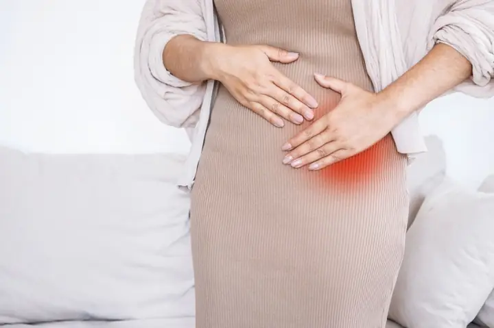Mới Có Thai Có Bị Đau Bụng Đi Ngoài Không
