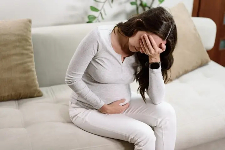 Mới Có Thai Có Bị Đau Bụng Đi Ngoài Không