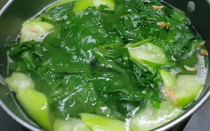 Món Canh Ngon Cho Bà Bầu