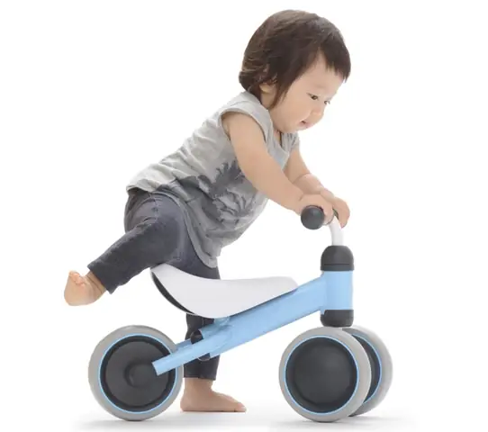 Mua Gì Cho Bé 2 Tuổi