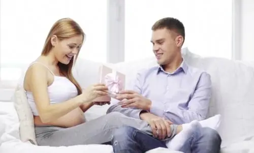 Mua Quà Sinh Nhật Cho Vợ Bầu