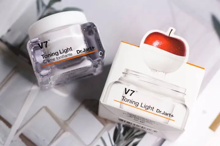 Mỹ Phẩm V7 Có Tốt Không