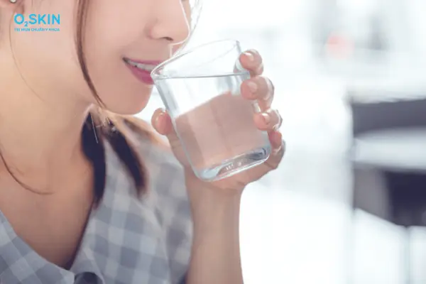 Nặn Mụn Xong Bôi Gì Để Không Bị Thâm