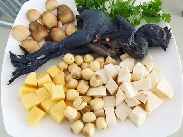 Nấu Cháo Gà Ác Với Rau Gì