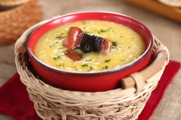 Nấu Cháo Lươn Với Khoai Lang