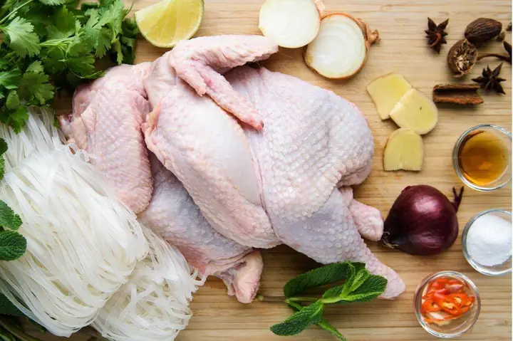 Nấu Cháo Thịt Gà Cho Bé Với Rau Gì