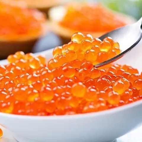 Nấu Cháo Trứng Cá Hồi Cho Bé