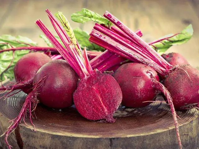 Nấu Củ Dền Cho Bé Ăn Dặm
