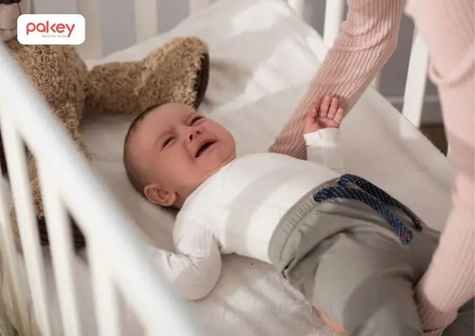 Nên Cho Trẻ Sơ Sinh Ngủ Riêng Khi Nào