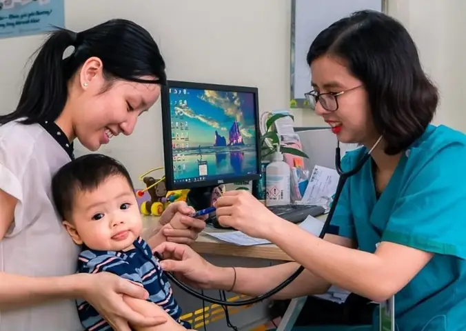 Nên Khám Nhi Đồng 1 Hay 2
