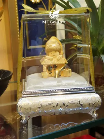 Nên Mua Quà Gì Tặng Con Trai