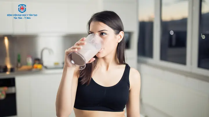 Nên Uống Sữa Vào Thời Điểm Nào Trong Ngày