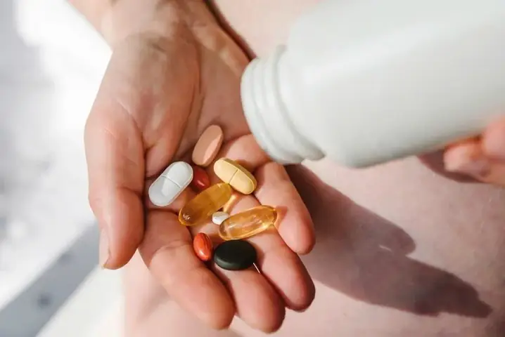 Nên Uống Vitamin C Vào Thời Gian Nào Trong Ngày